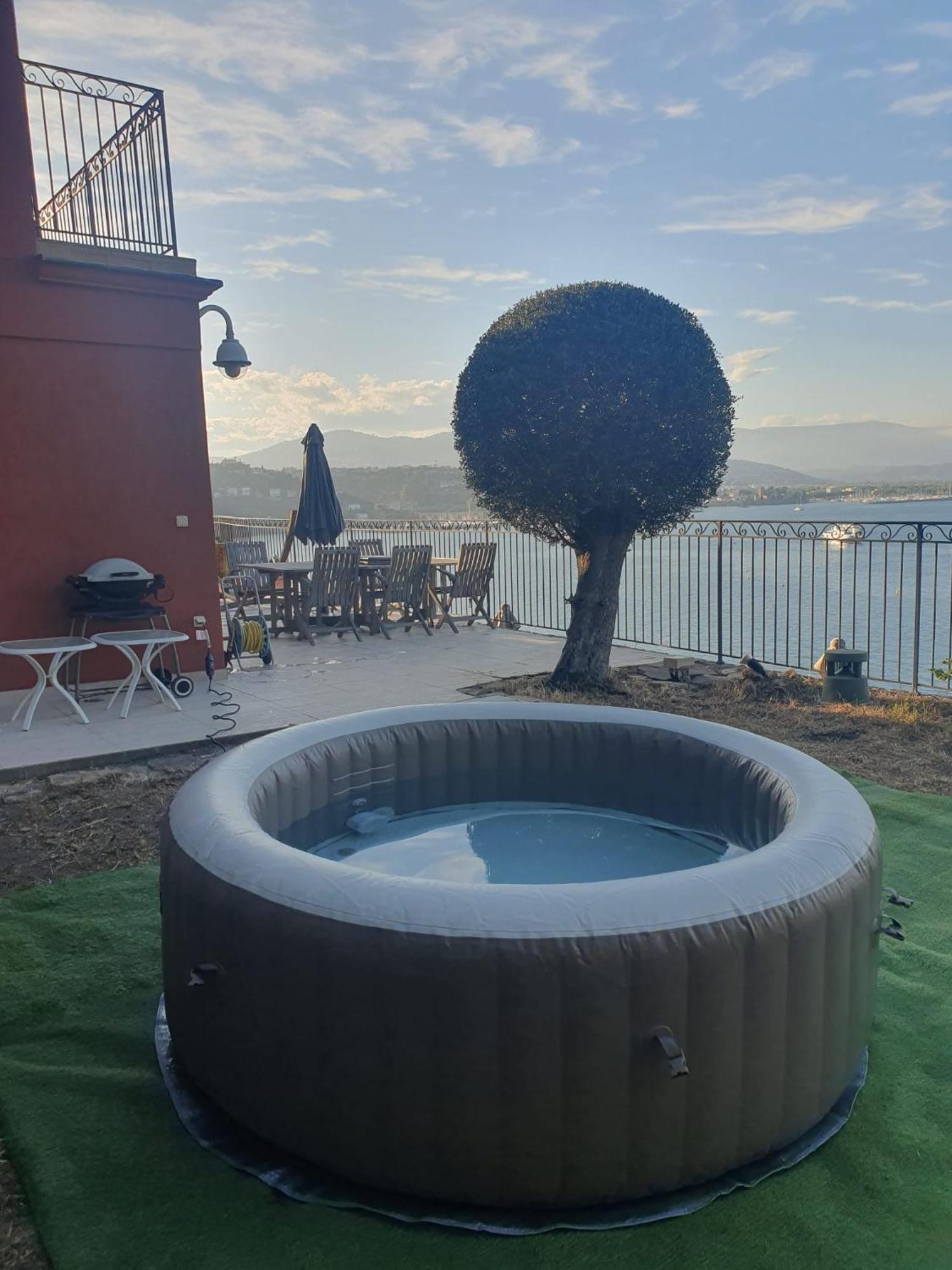 Villas And Suites La Coraillere Resort Théoule-sur-Mer Екстериор снимка